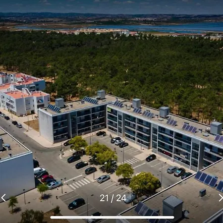 House Carmen Daire Monte Gordo